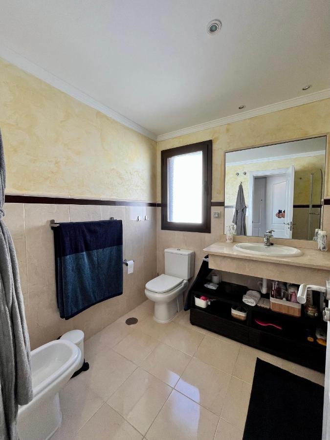 Appartamento Quiet & Spacious @ Golf Course W/ Roof Terrace San Roque (Andalucia)