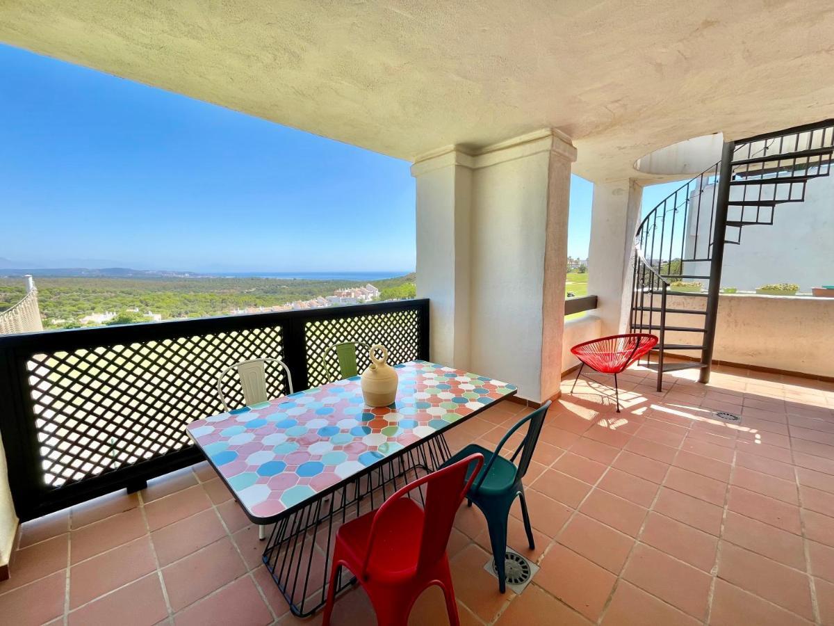 Appartement Quiet & Spacious @ Golf Course W/ Roof Terrace
