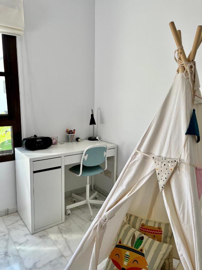 Apartment Quiet & Spacious @ Golf Course W/ Roof Terrace San Roque (Andalucia)